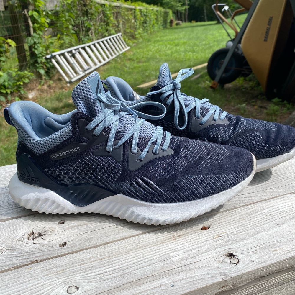 Adidas Alphabounce Size 10 Sneakers